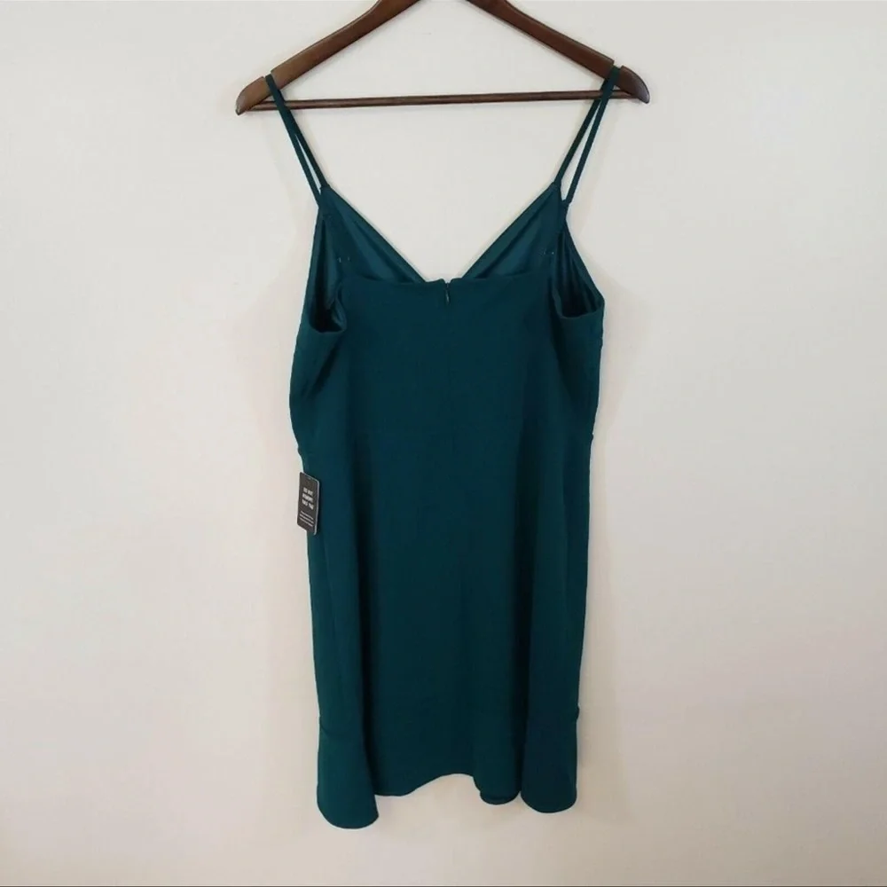 Express - gorgeous green dress - Picture 2 of 6